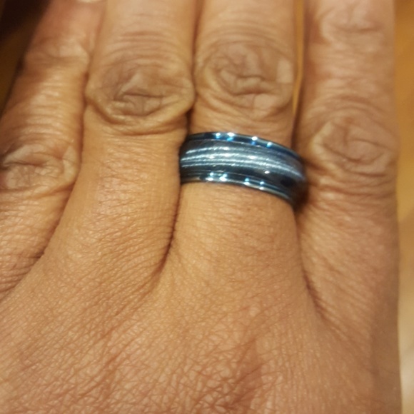 Cat Eye Stainless Steel Ring - Picture 2 of 5